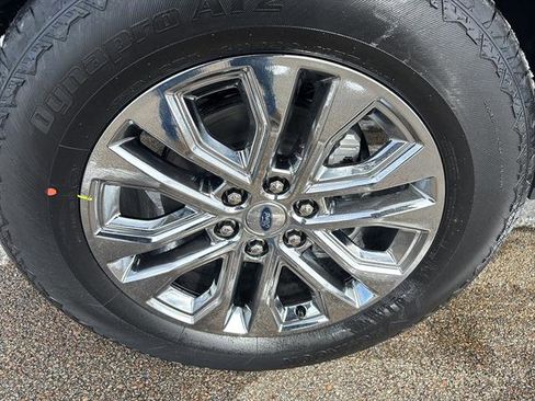 New 2026 Ford F150 Lariat w/ Equipment Group 501A Mid image 9