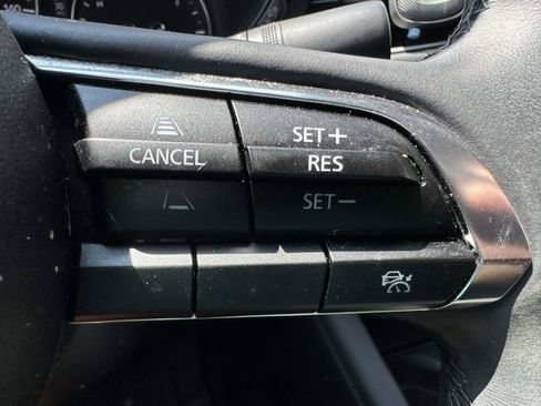 Used 2024 MAZDA MAZDA3 s FWD image 27