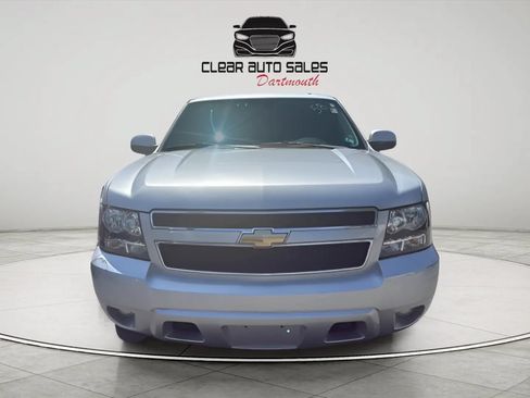 Used 2011 Chevrolet Tahoe LS w/ Convenience Package AWD/4WD image 3