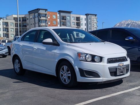 Used 2012 Chevrolet Sonic LT image 1
