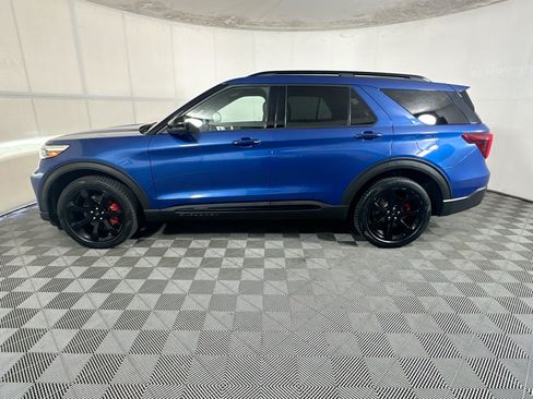 Used 2020 Ford Explorer ST w/ ST High-Performance Pack AWD/4WD image 6