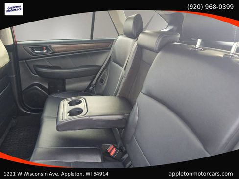 Used 2018 Subaru Outback 2.5i Limited image 34