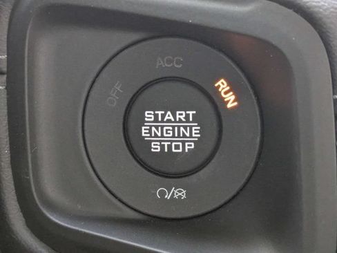 New 2026 Jeep Wrangler Unlimited Sahara AWD/4WD image 30