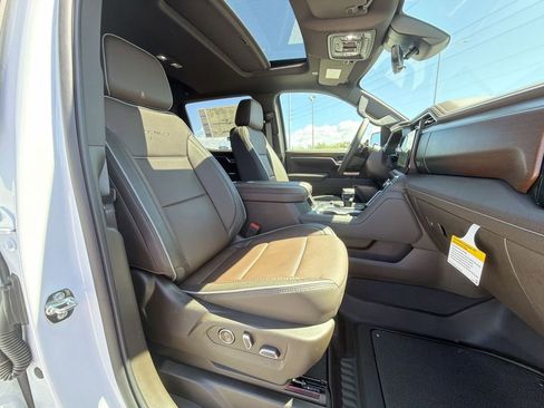 New 2026 GMC Sierra 1500 Denali AWD/4WD image 36