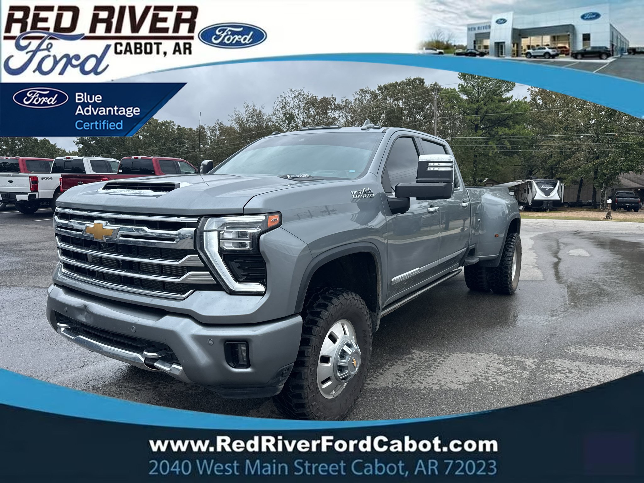 Used 2024 Chevrolet Silverado 3500 High Country w/ Technology Package AWD/4WD image 1