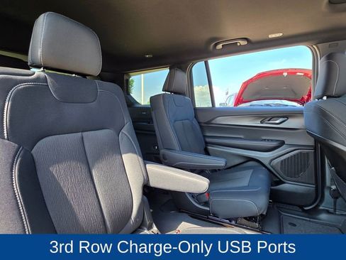 New 2025 Jeep Grand Cherokee L Laredo w/ Luxury Tech Group I image 15