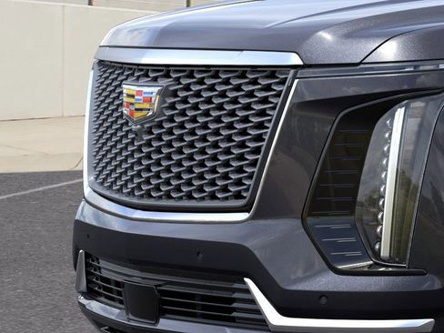 New 2026 Cadillac Escalade Luxury image 13