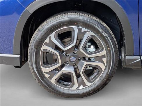 New 2026 Subaru Ascent Limited AWD/4WD image 10