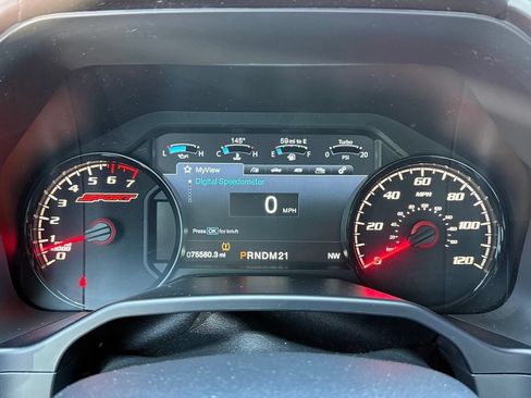 Used 2016 Ford F150 Lariat w/ Equipment Group 502A Luxury AWD/4WD image 8