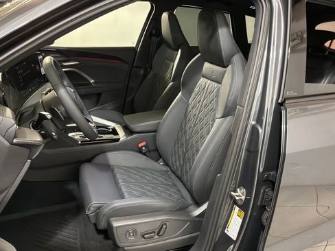 New 2025 Audi SQ5 Premium Plus image 6