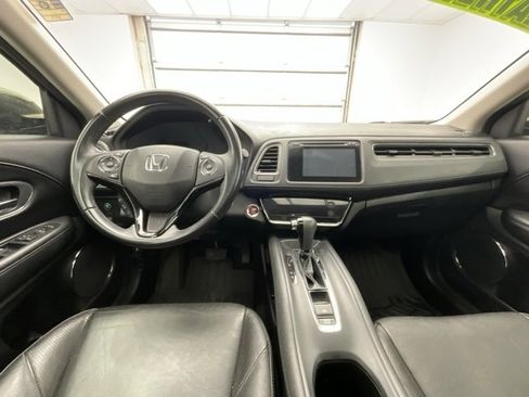 Used 2016 Honda HR-V EX-L image 4