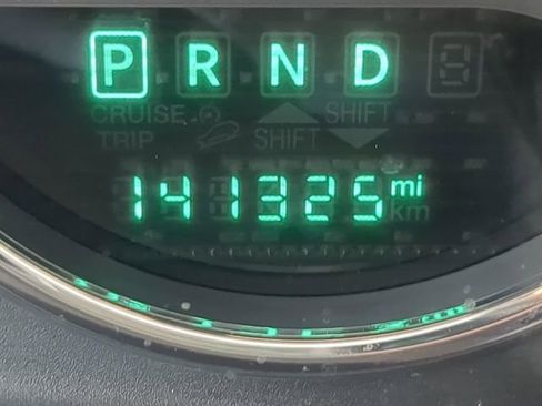Used 2016 Jeep Wrangler Unlimited Sahara w/ Connectivity Group AWD/4WD image 27