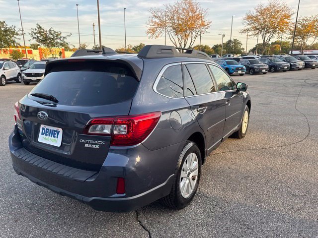 Used 2017 Subaru Outback 2.5i Premium AWD/4WD image 5