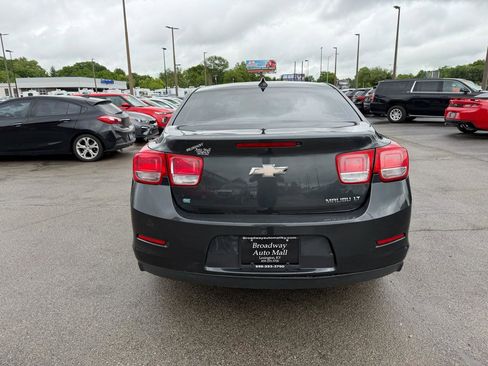 Used 2015 Chevrolet Malibu LT FWD image 4