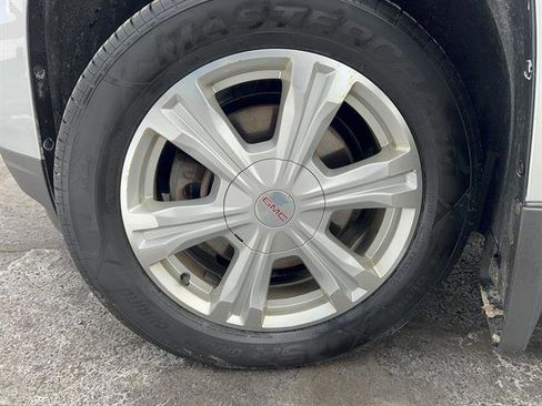 Used 2017 GMC Terrain SLE w/ Driver Alert Package I image 11