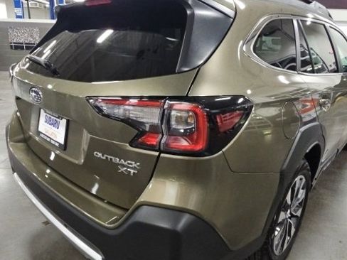 Used 2025 Subaru Outback Limited XT image 51