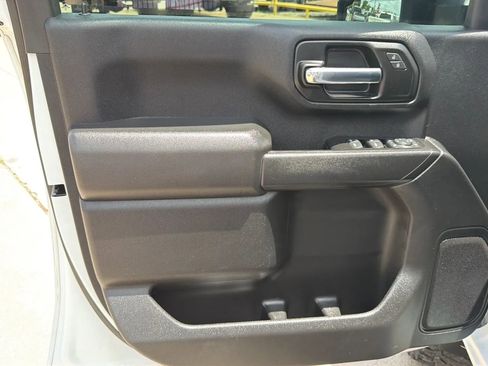 Used 2020 Chevrolet Silverado 2500 W/T w/ WT Convenience Package AWD/4WD image 9