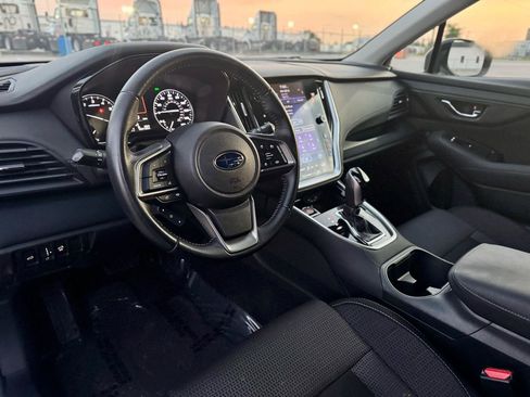 Used 2022 Subaru Outback Premium AWD/4WD image 11