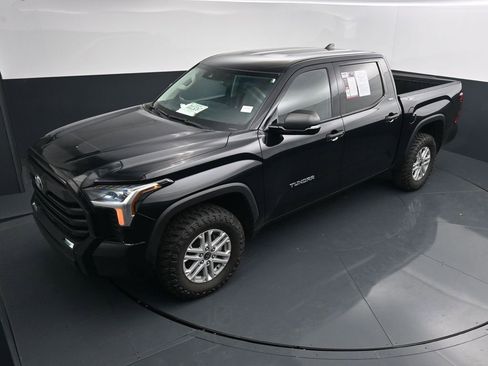 Used 2024 Toyota Tundra SR5 w/ SR5 Convenience Package AWD/4WD image 25