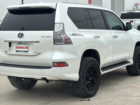 Used 2023 Lexus GX 460 Premium image 5