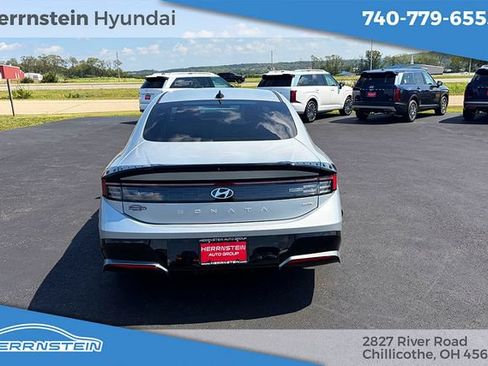 Used 2024 Hyundai Sonata SEL AWD/4WD image 15