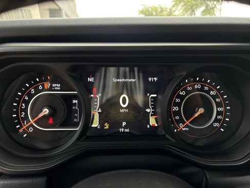New 2026 Jeep Gladiator Mojave AWD/4WD image 11