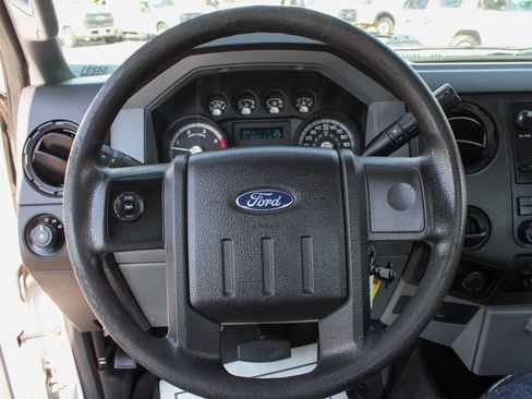 Used 2016 Ford F250 XL w/ Power Equipment Group image 25