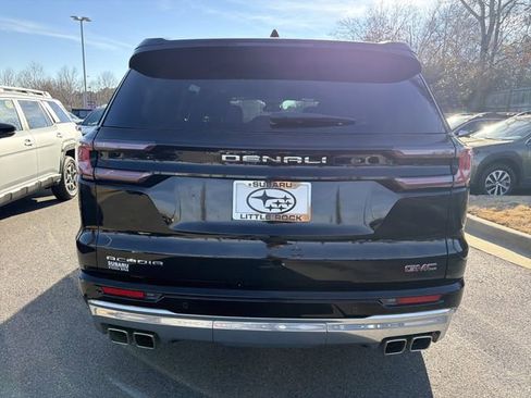 Used 2025 GMC Acadia Denali image 4