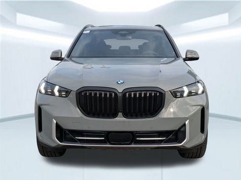 New 2025 BMW X5 xDrive40i w/ Parking Assistance Package AWD/4WD image 8