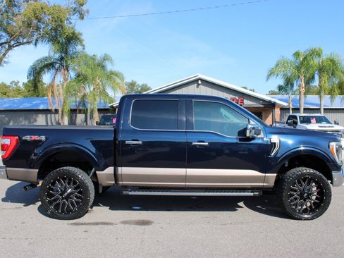 Used 2021 Ford F150 Lariat w/ Equipment Group 502A High AWD/4WD image 7