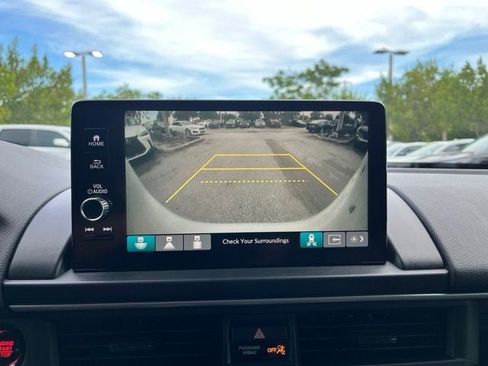 Used 2023 Honda Pilot EX-L image 12
