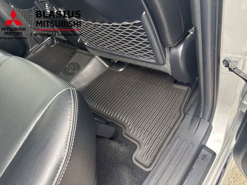 Used 2024 Toyota 4Runner Limited image 40