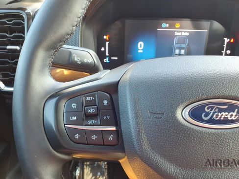 Used 2024 Ford Ranger XLT AWD/4WD image 16