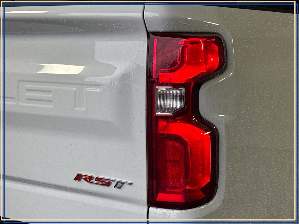 New 2026 Chevrolet Silverado 1500 RST w/ Safety Package AWD/4WD image 7
