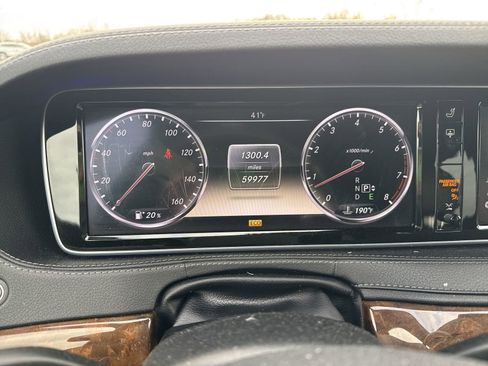 Used 2014 Mercedes-Benz S 550 Sedan image 15