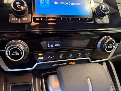 Used 2018 Honda CR-V LX image 22