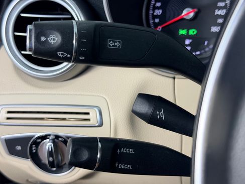 Used 2016 Mercedes-Benz C 300 4MATIC Sedan image 29