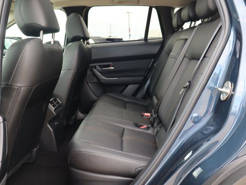 Used 2025 MAZDA CX-50 AWD 2.5 Hybrid w/ Premium Pkg image 10