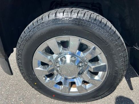 Used 2018 GMC Sierra 2500 Denali image 16