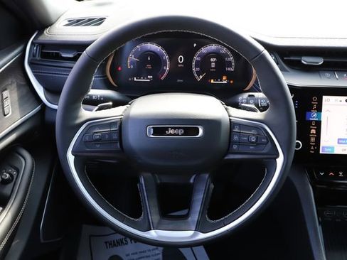 New 2026 Jeep Grand Cherokee Limited AWD/4WD image 21
