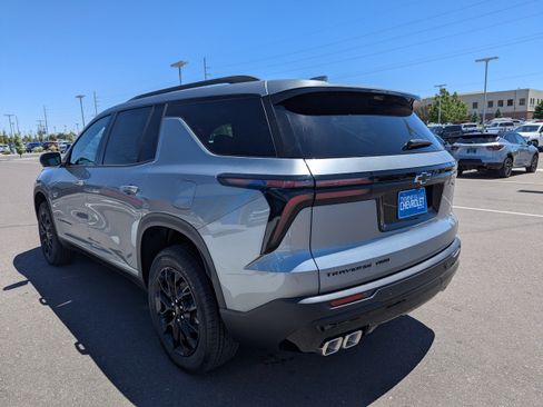 New 2026 Chevrolet Traverse LT w/ Midnight/Sport Edition AWD/4WD image 32