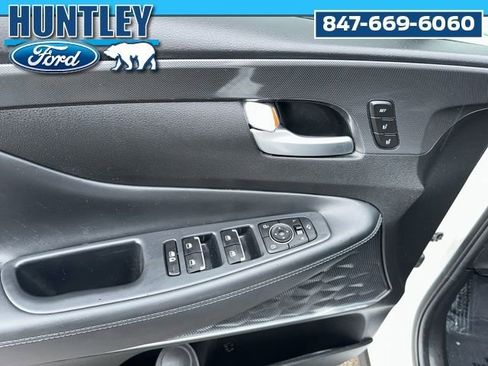 Used 2022 Hyundai Santa Fe Limited FWD image 22