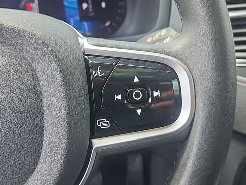 Certified 2024 Volvo XC90 B5 Core AWD/4WD image 19