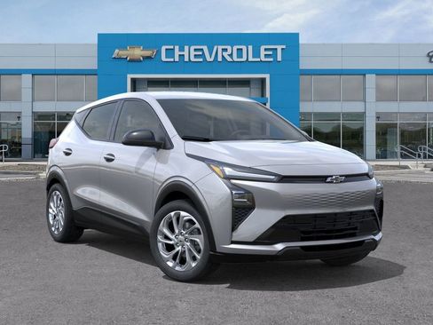 New 2027 Chevrolet Bolt LT FWD image 5