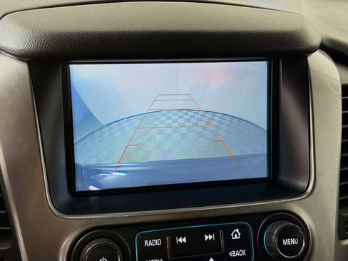 Used 2019 Chevrolet Tahoe LT image 18