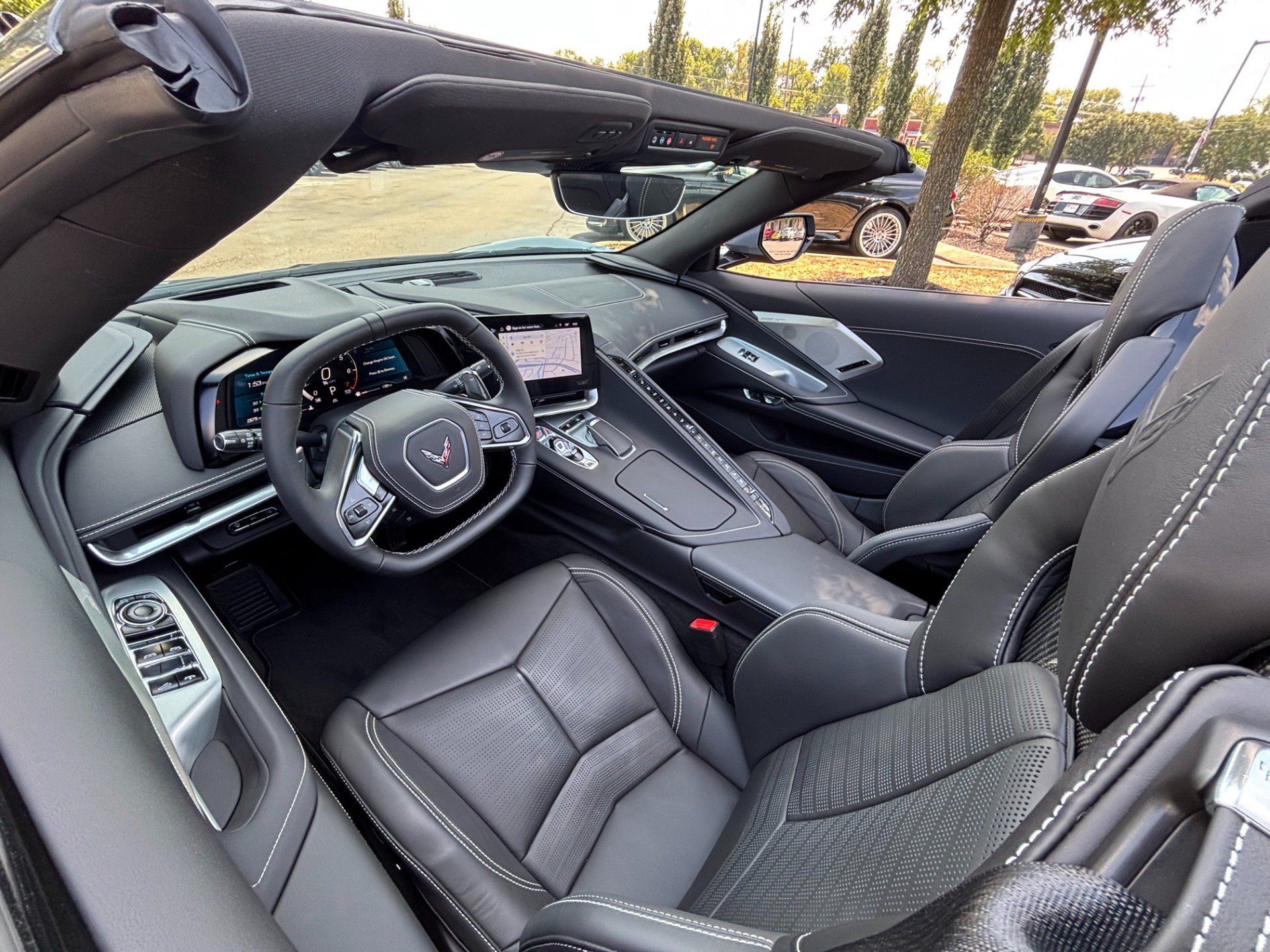 Used 2025 Chevrolet Corvette Stingray Preferred Conv w/ 2LT RWD image 50