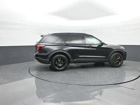 New 2026 Ford Explorer Tremor w/ Tremor Ultimate Package AWD/4WD image 8