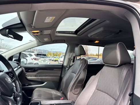 Used 2021 Honda Odyssey Elite image 32