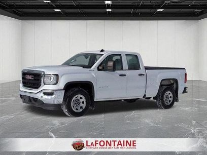 Used 2017 GMC Sierra 1500 4x4 Double Cab w/ Sierra Convenience Package