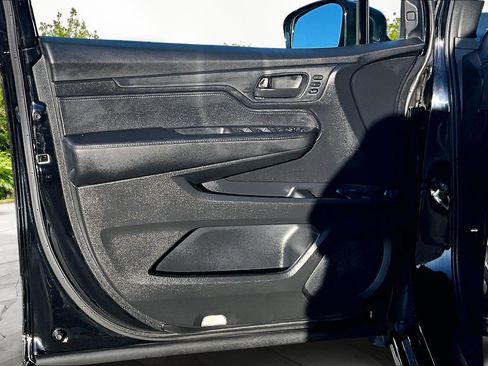 Used 2024 Honda Odyssey Sport image 23